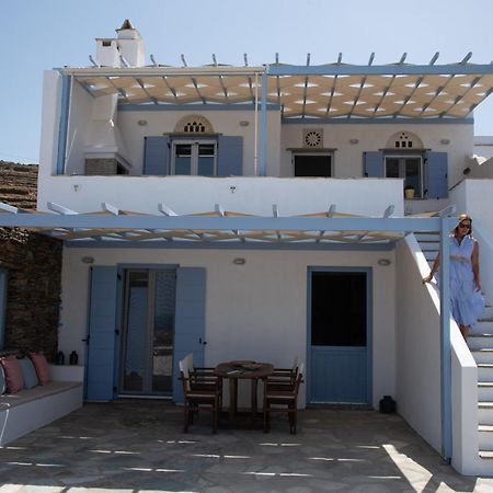 Iliopetra Residence Agios Romanos エクステリア 写真