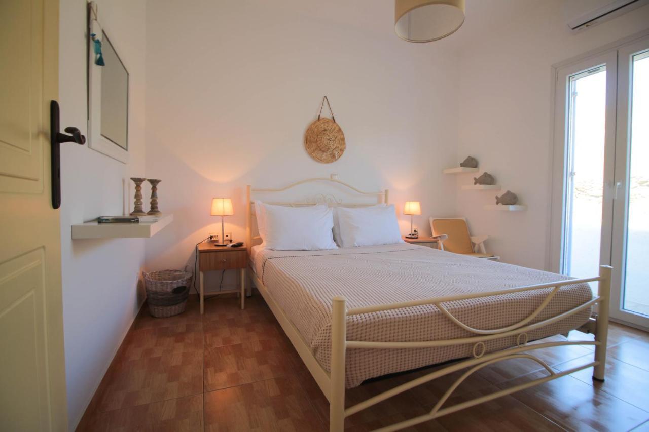 Iliopetra Residence Agios Romanos エクステリア 写真