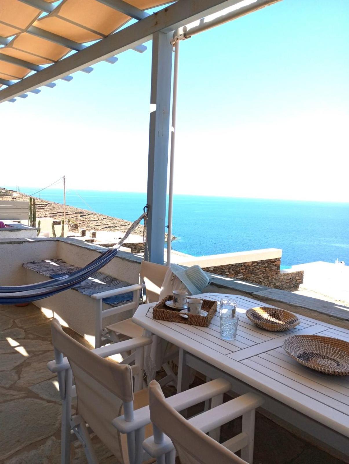Iliopetra Residence Agios Romanos エクステリア 写真