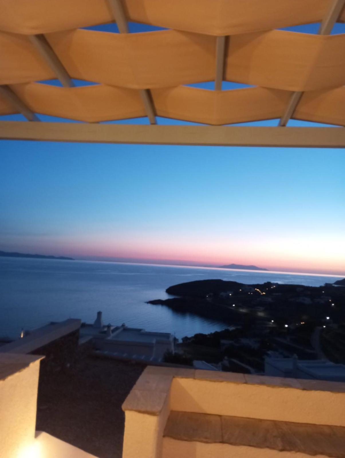 Iliopetra Residence Agios Romanos エクステリア 写真